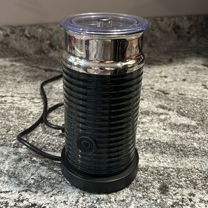 Aeroccino3 Milk Frother Nespresso